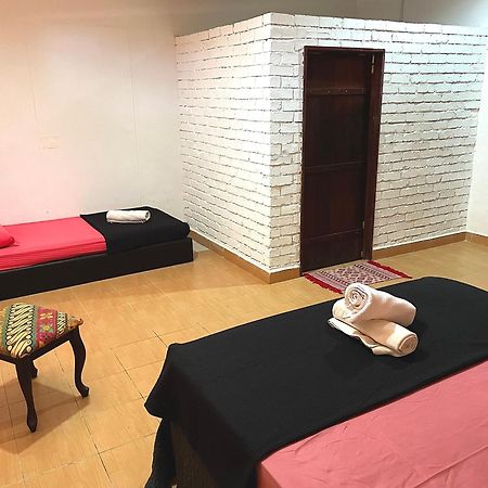 Home Sol Guesthouse Pantai Cenang  Buitenkant foto