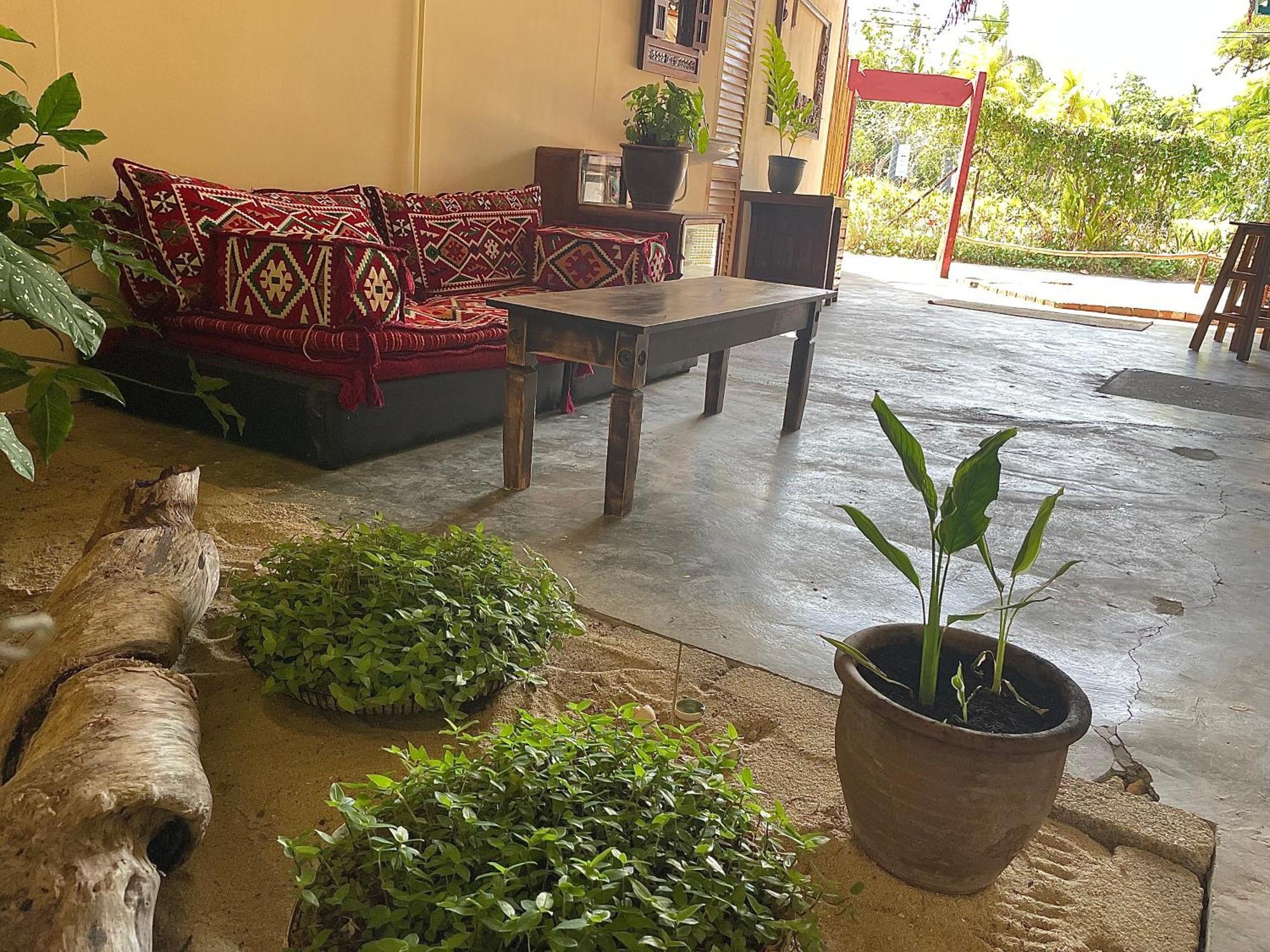 Home Sol Guesthouse Pantai Cenang  Buitenkant foto